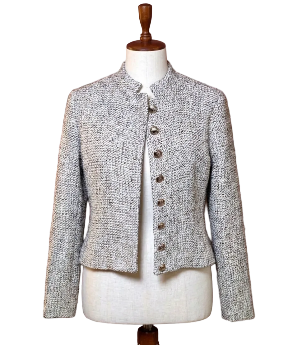 Tweed-inspirerad jacka med guldknappar