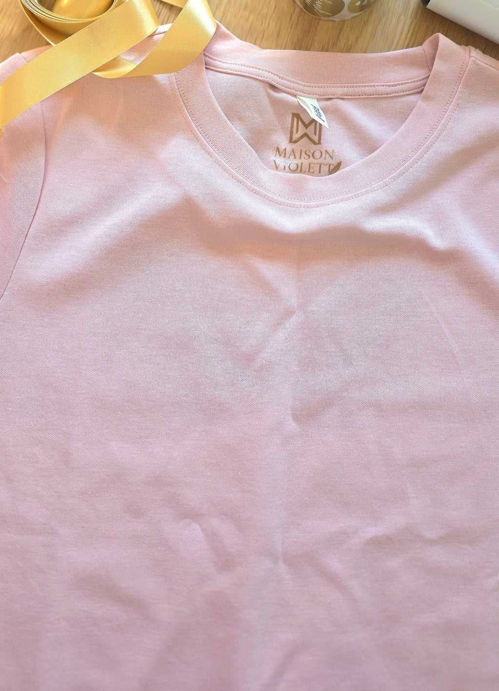 Maison Violett T-shirt -- signature