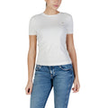 Guess Active - Guess Active T-shirt Kvinna