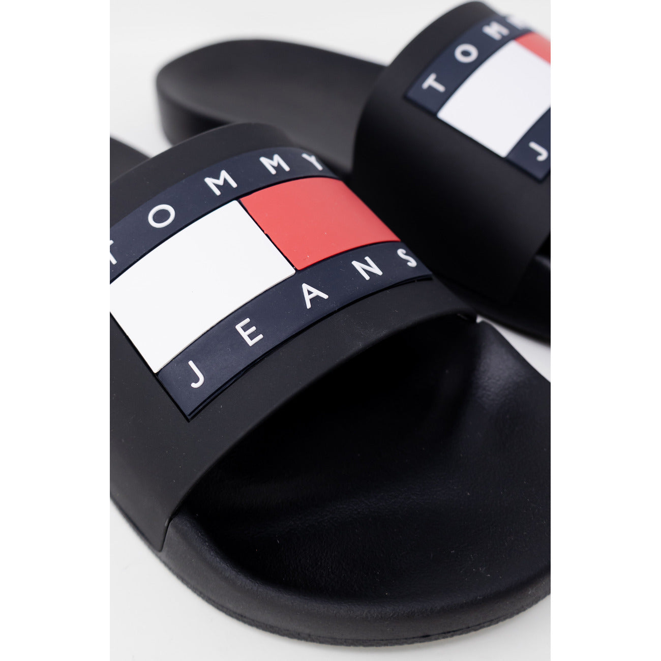 Tommy Hilfiger Jeans - Tommy Hilfiger Jeans Men Slippers