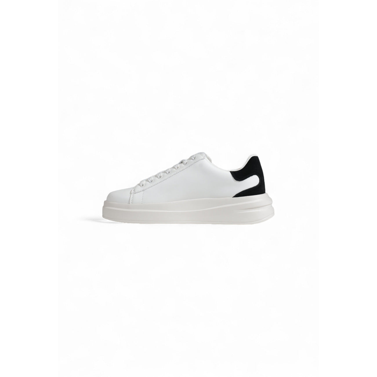 Guess - Guess Kvinna Sneakers