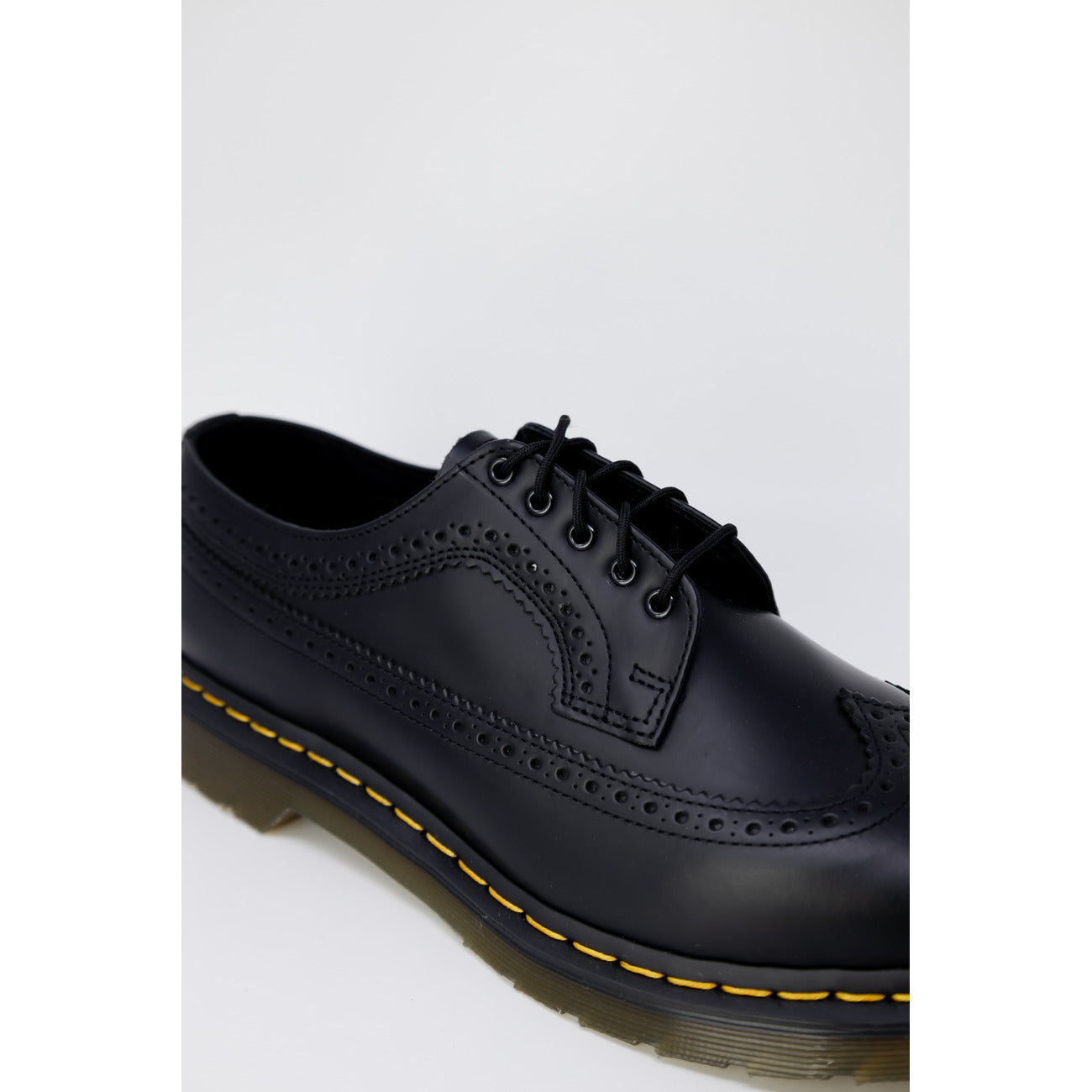 Dr. Martens - Dr. Martens Men Lace Ups Shoes